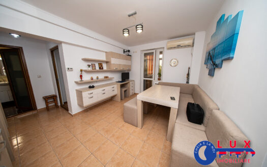 ID 645 Apartament 3 camere – DE INCHIRIAT