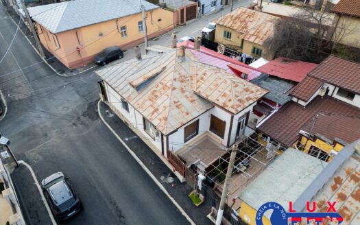 ID 6739 EXCLUSIVITATE – Casă de vânzare – Strada Traian