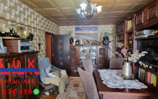 ID 3410 Apartament 3 camere * Piata Noua