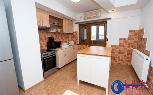 ID 636 DE INCHIRIAT – Apartament 3 camere ULTRACENTRAL