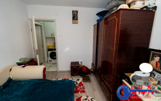  ID 2995 Apartament cu 2 camere * Str Alunisului