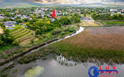 ID 6689 EXCLUSIVITATE Casă cu vedere la Lacul Somova!
