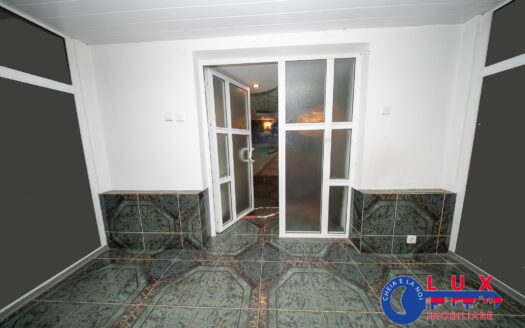 ID 8295 ULTRACENTRAL – Spațiu comercial / spațiu de birouri