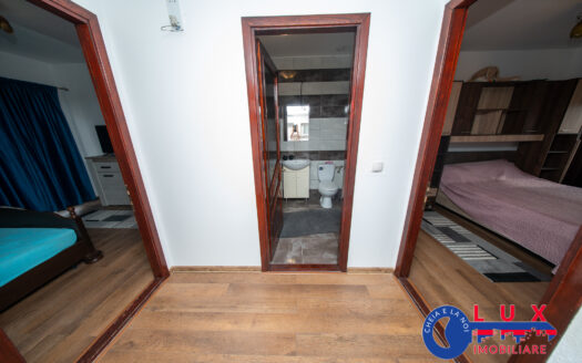 ID 9555 Casa disponibila pentru inchiriere- Zona Rosa