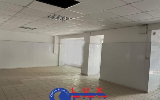 ID 8260 SPAȚIU COMERCIAL CENTRAL – DE VÂNZARE SAU ÎNCHIRIERE
