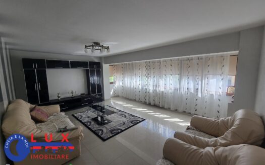 ID 495 DE INCHIRIAT – Apartament 4 camere ULTRACENTRAL