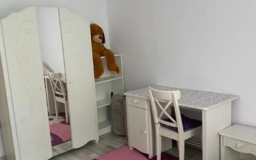 ID 3484 Apartament 3 camere – Str SPITALULUI