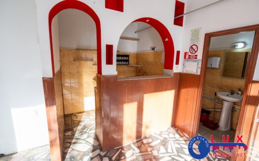 ID 8268 DE ÎNCHIRIAT spațiu comercial