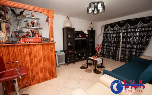 ID 168 APARTAMENT SPAȚIOS DE ÎNCHIRIAT – CARTIER C5