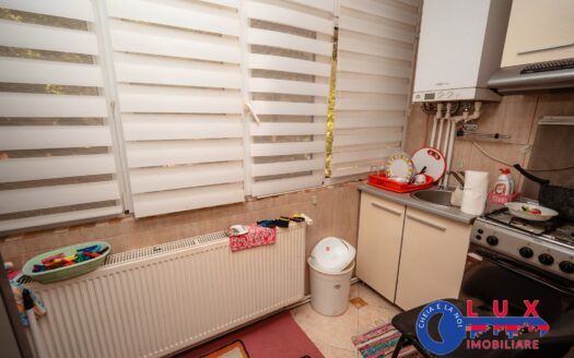 ID 168 APARTAMENT SPAȚIOS DE ÎNCHIRIAT – CARTIER C5