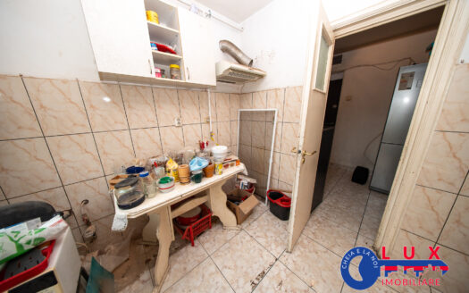 ID 3678 Apartament 3 camere – ULTRACENTRAL – ETAJ 1