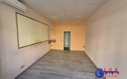 ID 8072  SPAȚIU DE ÎNCHIRIAT – STRADA BABADAG