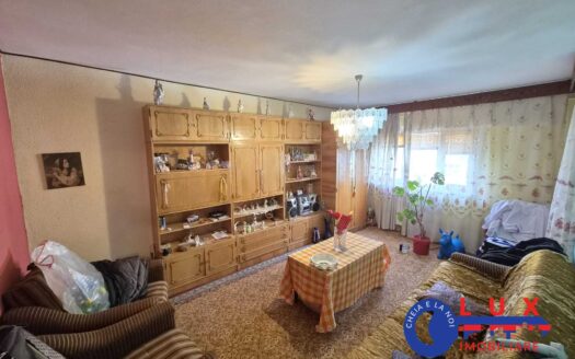 ID 3681 DE VÂNZARE: APARTAMENT 3 CAMERE | Cartier C5