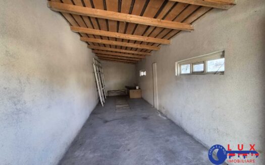 ID 101020 – DE VÂNZARE: GARAJ + TEREN ÎN PROPRIETATE 36,75 MP