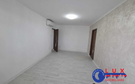 ID 20042 DE VÂNZARE: APARTAMENT 2 CAMERE RENOVAT INTEGRAL