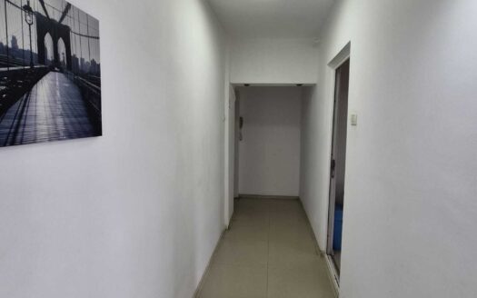 ID 667 DE INCHIRIAT – Apartament 3 camere ULTRACENTRAL