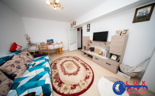  ID 20063 APARTAMENT CU 2 CAMERE, BALCON GENEROS – STRADA GĂRII | 76.000 €